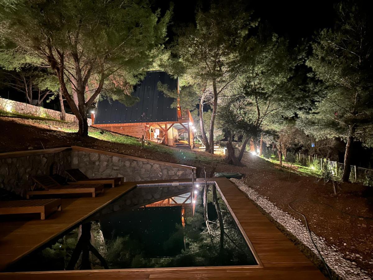 Panurlawoodenhouse Oezel Havuz& Sauna Mavi Exterior photo