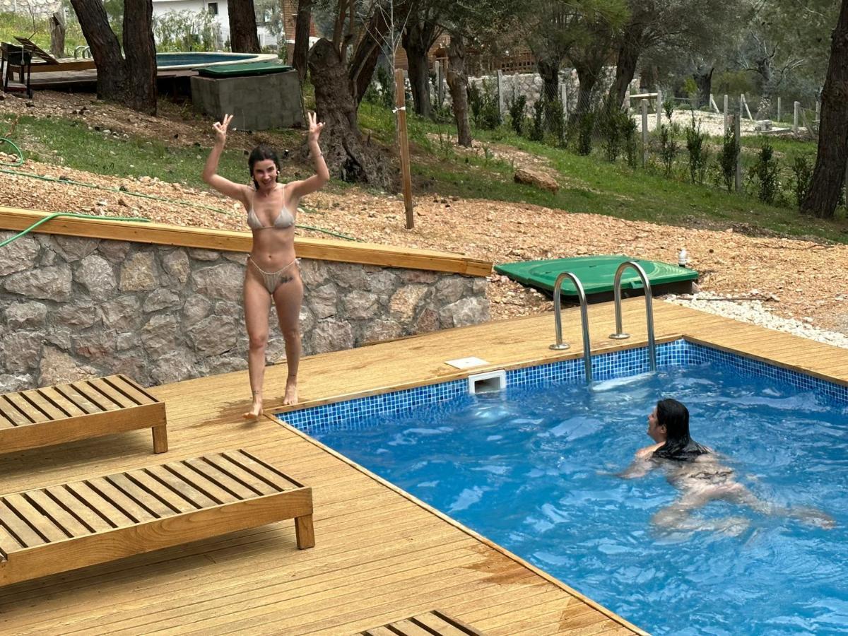Panurlawoodenhouse Oezel Havuz& Sauna Mavi Exterior photo