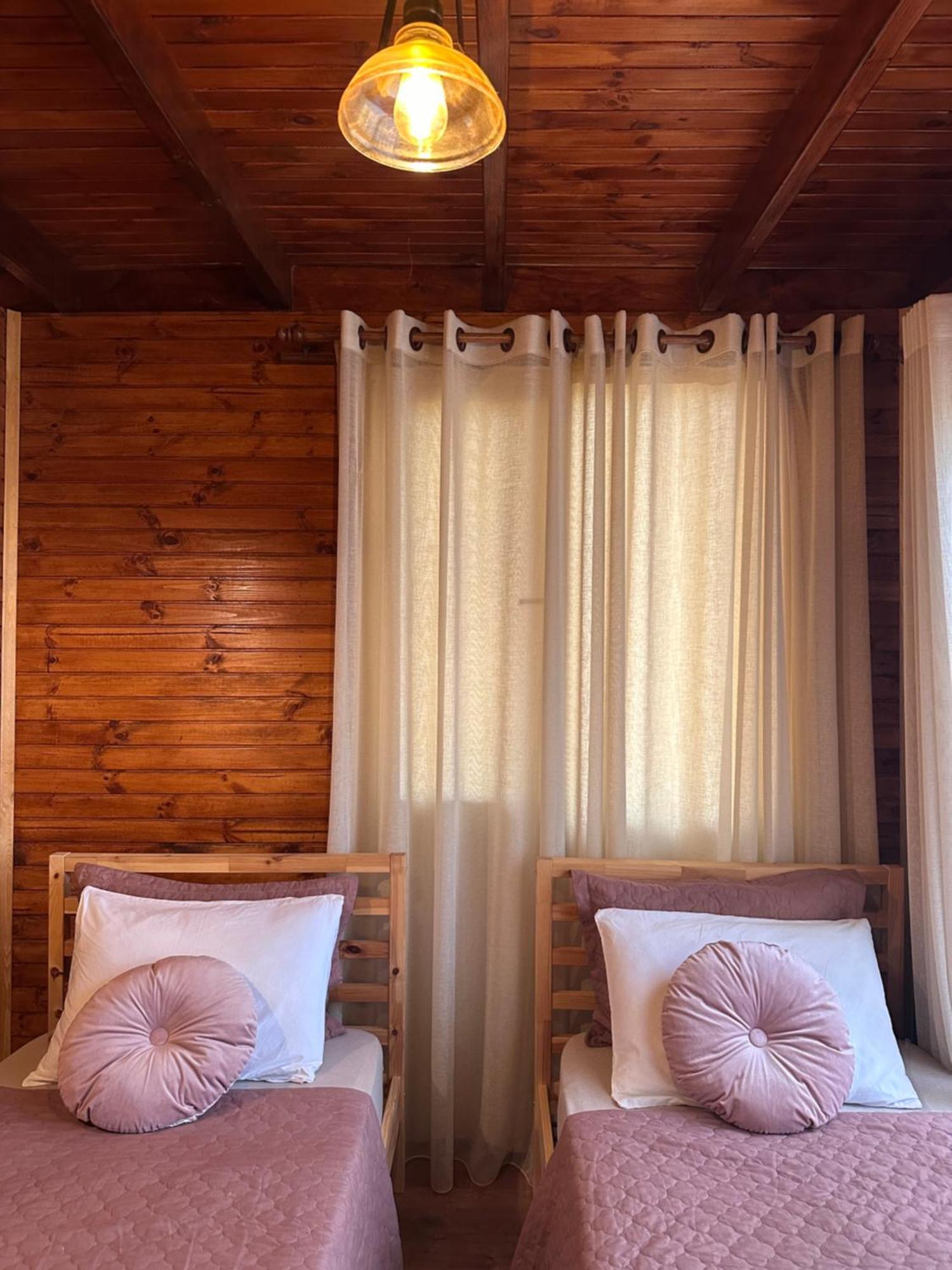 Panurlawoodenhouse Oezel Havuz& Sauna Mavi Exterior photo