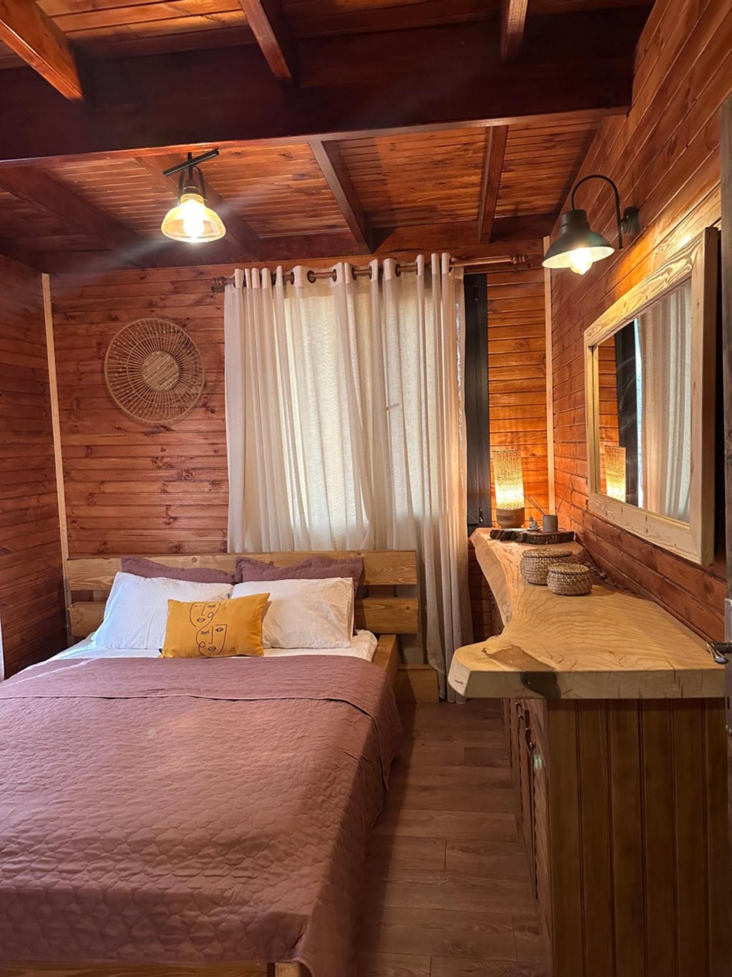 Panurlawoodenhouse Oezel Havuz& Sauna Mavi Exterior photo